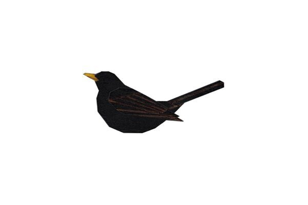 Drewniana broszka Blackbird