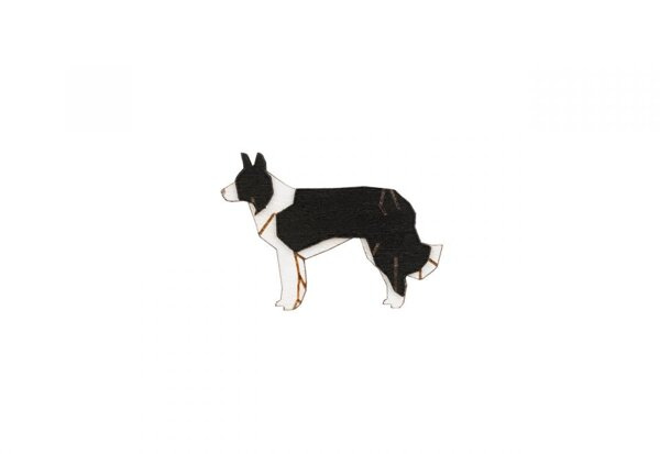 Drewniana broszka Walking Collie